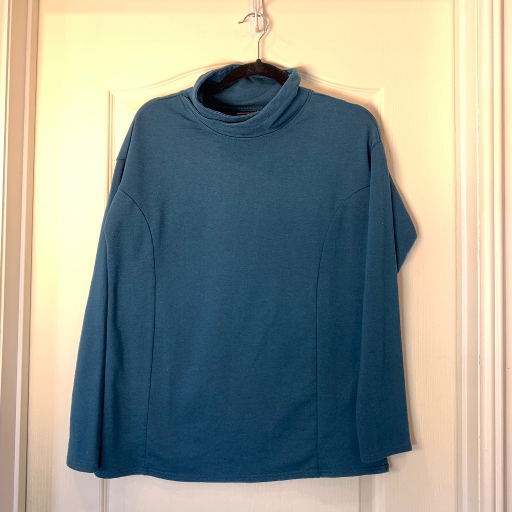 Heat 32 Degree Women’s Long Sleeve Athletic Top – Outdoor & Activewear Ski
